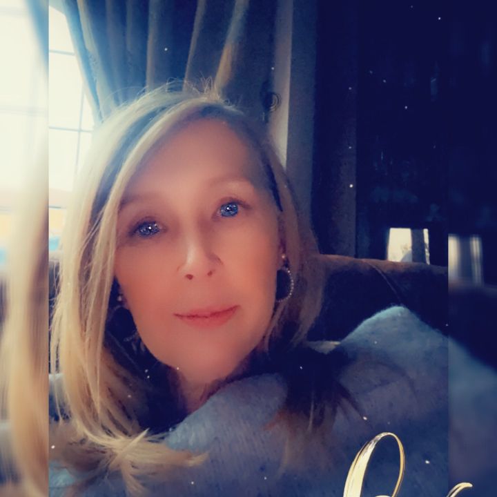 Profile Picture of lisaloobyloo31 (@lisaloobyloo31) on Tiktok