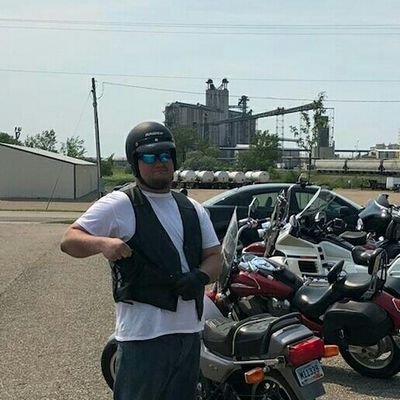 Profile Picture of Matt Muth (@MATTMATTMUTH) on Twitter