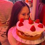 Profile Picture of allegrathomas (@allegrathomas) on Instagram