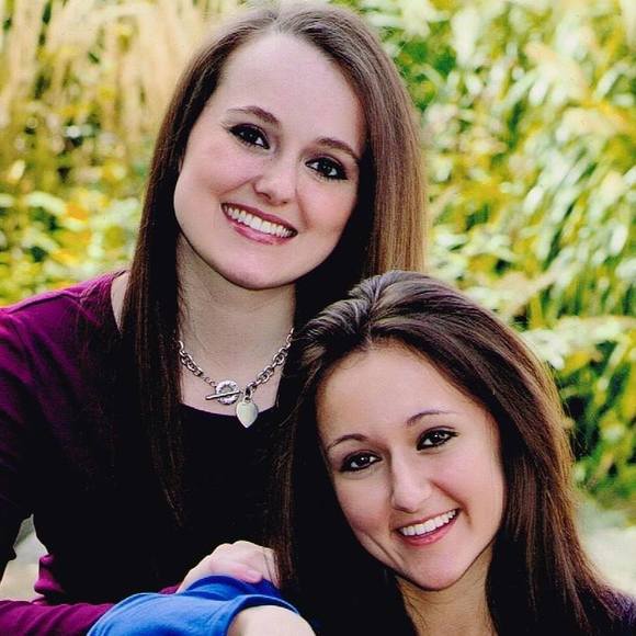 Profile Picture of Debbie Mcmorran (@dmc2710) on Poshmark