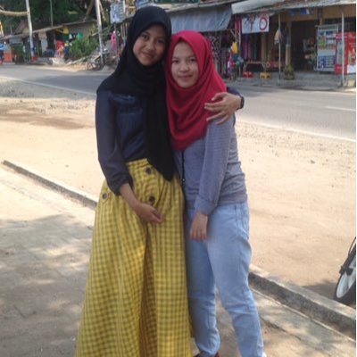Profile Picture of APRIL (@Aprillia3499) on Twitter