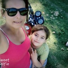 Profile Picture of elizabethbugner (@elizabethbugner) on Tiktok