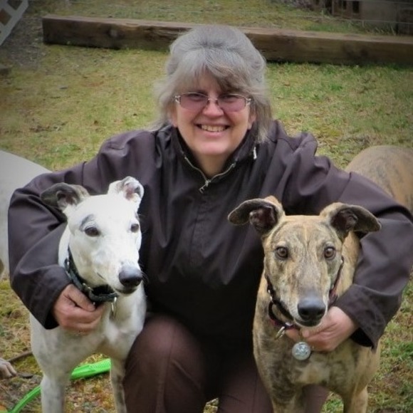 Profile Picture of Janice Walsh (@jw0329) on Poshmark