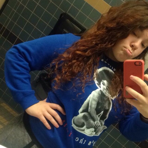 Profile Picture of Kayla Mcnany (@kmcnany12) on Poshmark