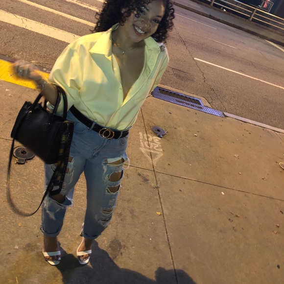 Alannis Ares - Poshmark Profile Picture of Alannis Ares (@alannis_ares) on Poshmark