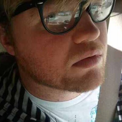 Profile Picture of Jacob Fogle (@NamelessBluejay) on Twitter