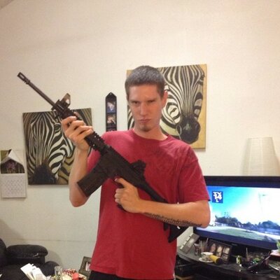 Profile Picture of Wesley (@wesleyfogle) on Twitter