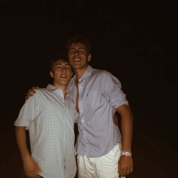 Profile Picture of Devin Vollono (@devinvollono) on Poshmark