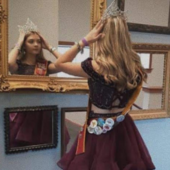 Profile Picture of Tessa Woods (@tessawoods893) on Poshmark