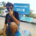 Profile Picture of J O Y namanya orang (@dhndlksn) on Instagram