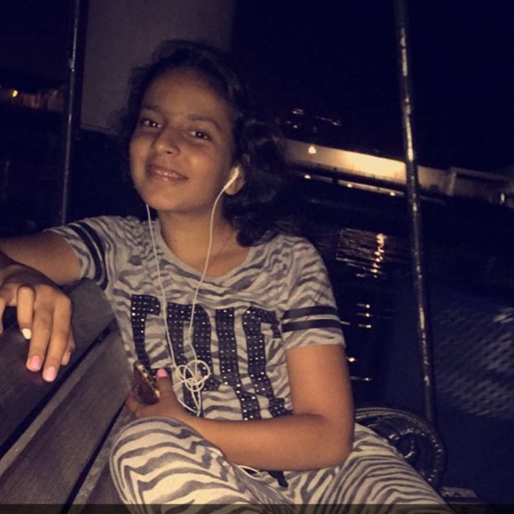 Profile Picture of Rajwan Mohammed (@rajwanmohd_) on Poshmark