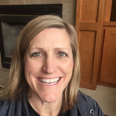 Profile Picture of Lynn Hammer (@LynnHammer6) on Twitter