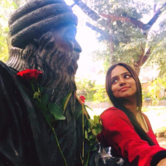 Profile Picture of Smitha Pillai (@premsimran83) on Poshmark