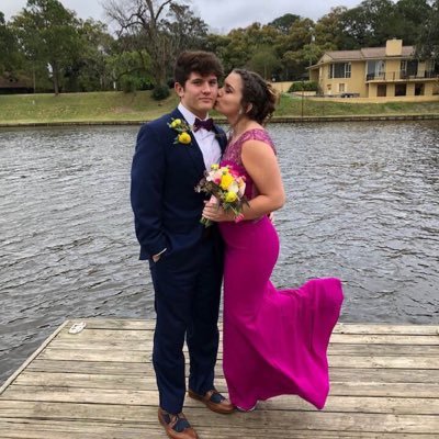 Profile Picture of Bailey McConnell (@bailey_m13) on Twitter