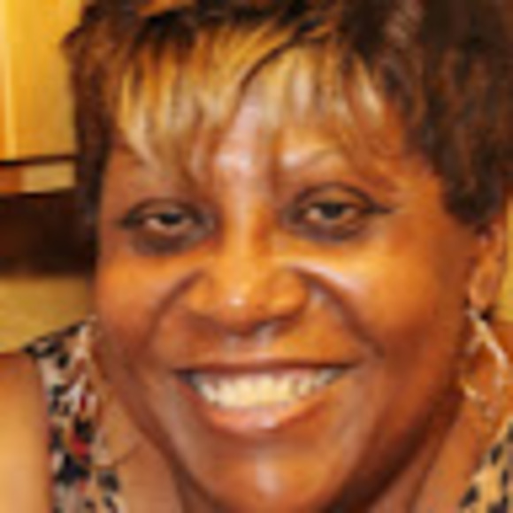 Profile Picture of Marilyn James (@sistahmom3) on Poshmark