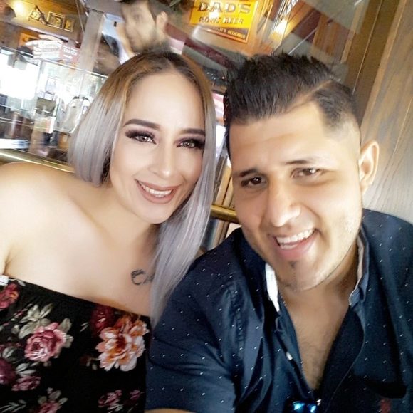 Profile Picture of Carito Rioz (@caritorioz) on Poshmark