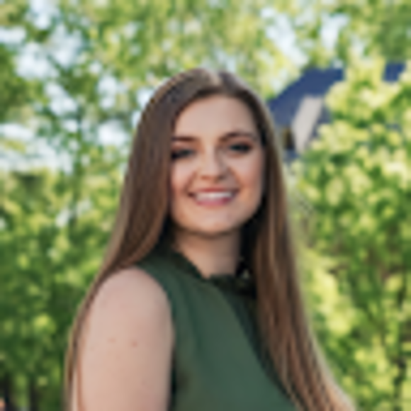 Profile Picture of Mary Bleech (@marybleech) on Poshmark