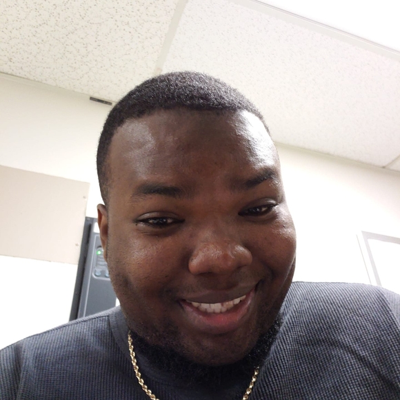 Profile Picture of Rousseau Gabriel (@gabylol08) on Poshmark