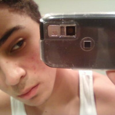 Profile Picture of Alex Labossiere (@Eylaboss) on Twitter