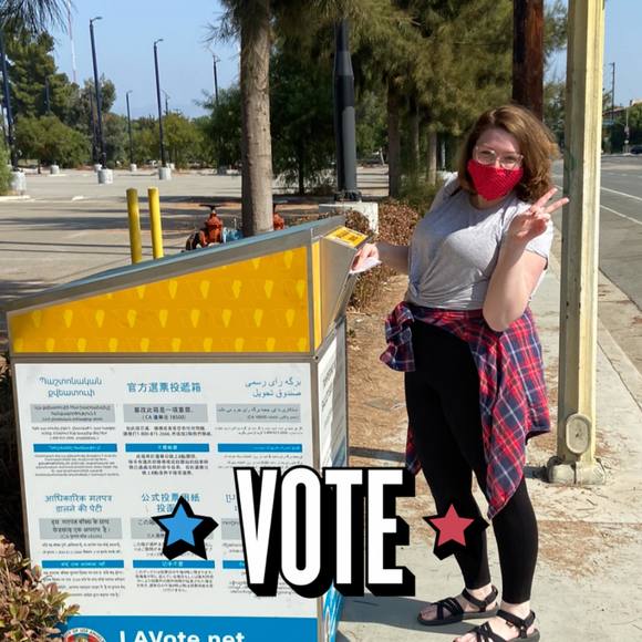 Kara Olsavsky - Poshmark Profile Picture of Kara Olsavsky (@kmolsavs) on Poshmark