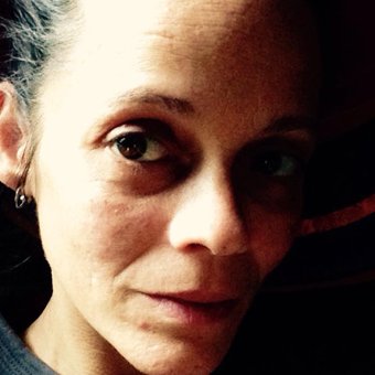 Profile Picture of Suzanne Maxwell (@smax_art) on Twitter