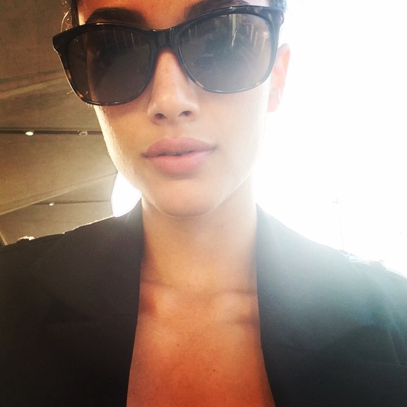 Profile Picture of Angela Jonsson (@angjonsson) on Poshmark