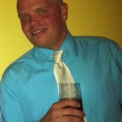 Profile Picture of Brent Weeks (@brentweeks1985) on Twitter