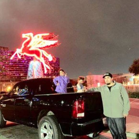 Profile Picture of Gustavo Campos (@gus23player) on Poshmark