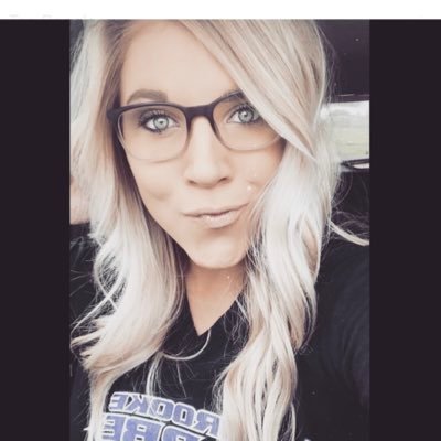 Profile Picture of ✨Baylee✨ (@barends3) on Twitter