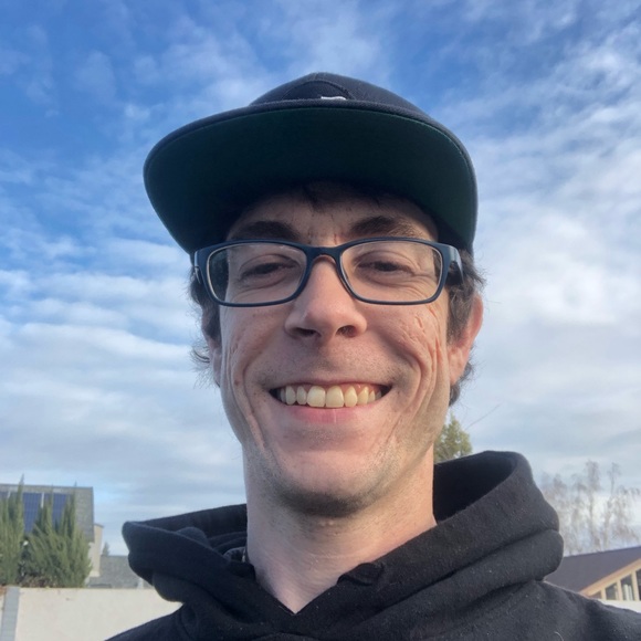 Profile Picture of David Surges (@davesurges) on Poshmark