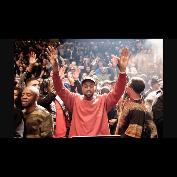 Profile Picture of Elliott Kranyik (@corbin2010) on Poshmark