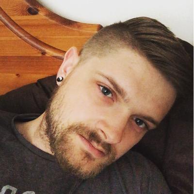 Profile Picture of Chris Parrett Ⓥ (@Krisboiiii) on Twitter