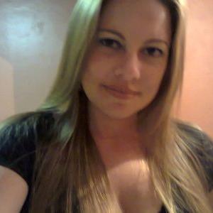 Profile Picture of Paula Brehm (@paulabrehm) on Twitter