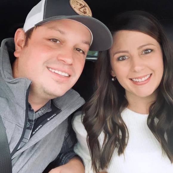 Caitlin Ishoo - Poshmark Profile Picture of Caitlin Ishoo (@caitlinishoo) on Poshmark