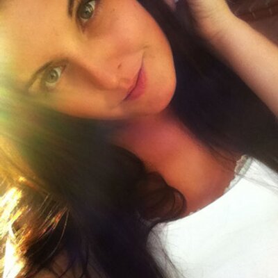 Profile Picture of Yasmin Chamberlain (@YaziiAnnabelle) on Twitter