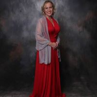 Profile Picture of Nicolle Cook (@nicolle-cook) on Quora