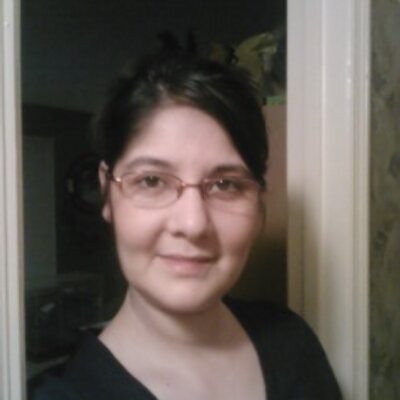 Profile Picture of Mandy R. Groce (@mandyracquel716) on Twitter