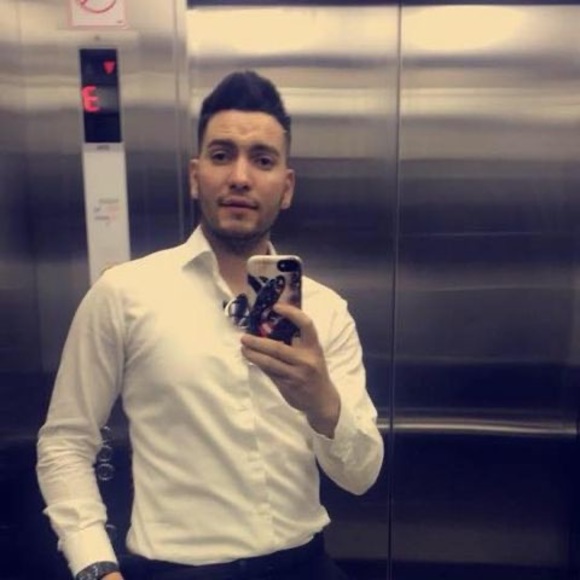 Profile Picture of Maurizio De nisco (@maurizio_d) on Poshmark