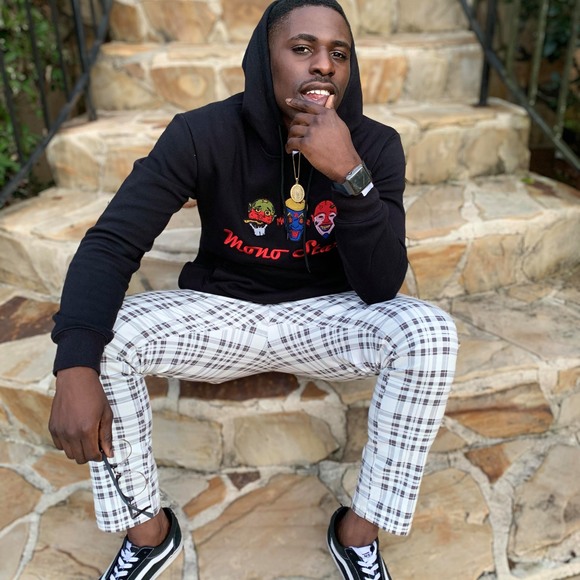 Profile Picture of John Adeyemi (@johnnyjenius) on Poshmark