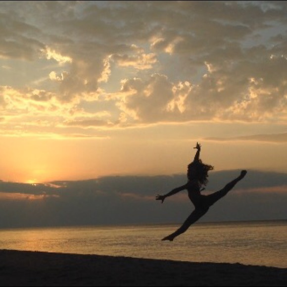 Profile Picture of Frankie Stukel (@frankiestukel) on Poshmark