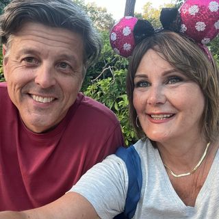 Profile Picture of Rhonda Dulworth (@itsagoogoolife_) on Instagram