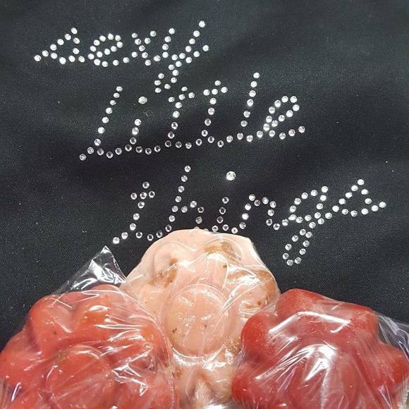 Profile Picture of Chantil Swedish (@cswedi) on Poshmark