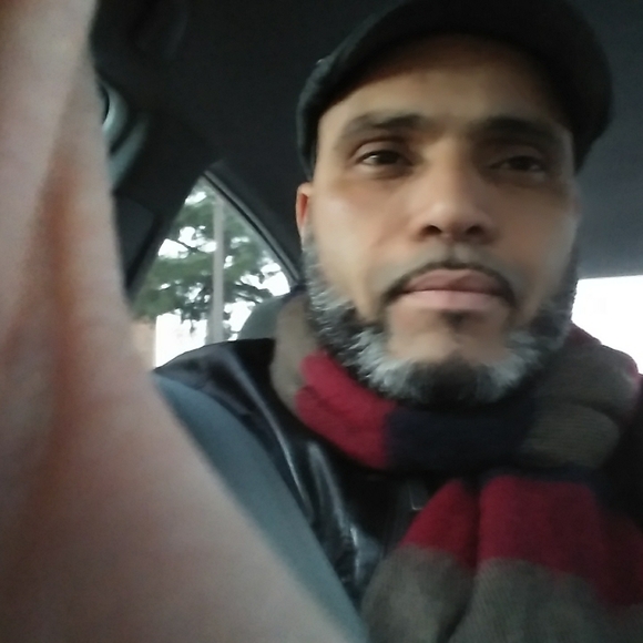 Profile Picture of Adriano Gomes (@adrixgomes) on Poshmark