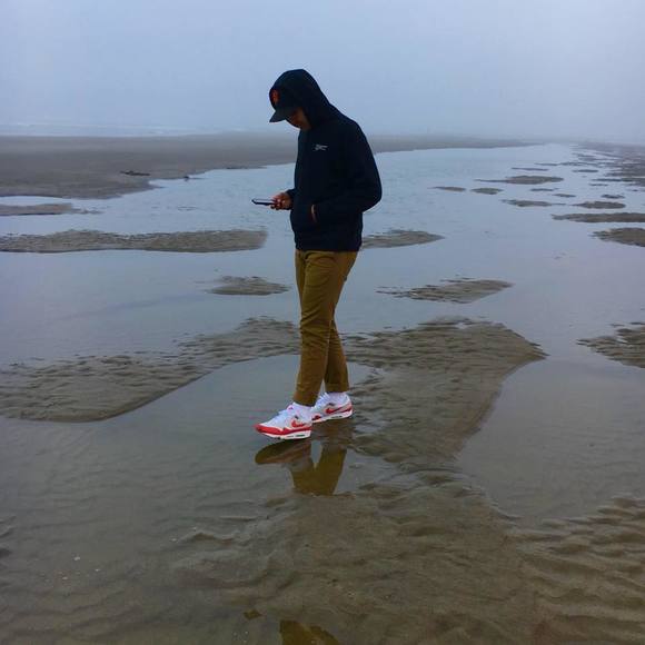 Profile Picture of Jesse Chow (@j_ch0w) on Poshmark