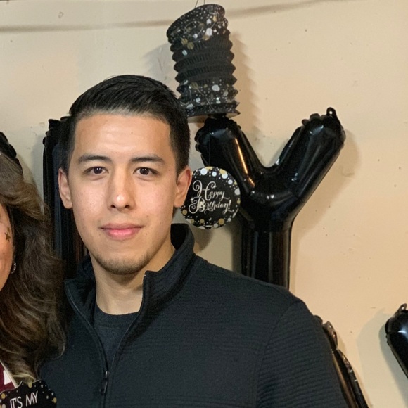 Joel Govea - Poshmark Profile Picture of Joel Govea (@govea1212) on Poshmark