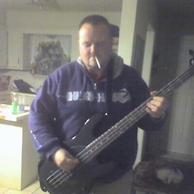 Profile Picture of Jeremy McCarthy (@wyldirishgun) on Twitter