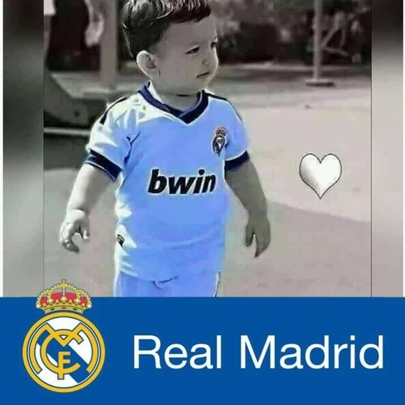 Profile Picture of Richard Rosales (@richardrosal748) on Poshmark