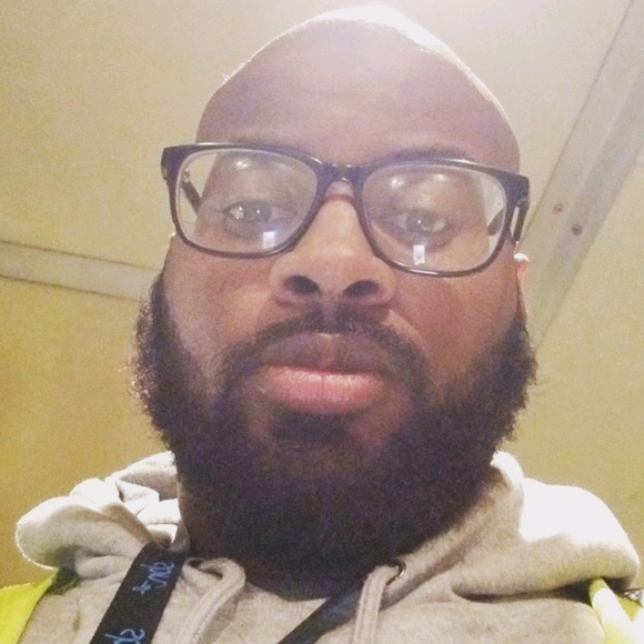 Profile Picture of Michael Mcgee (@mrmike084) on Poshmark