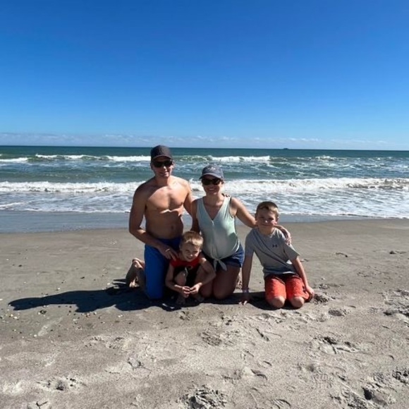 Profile Picture of Ivy Ruzynski (@ivy807) on Poshmark