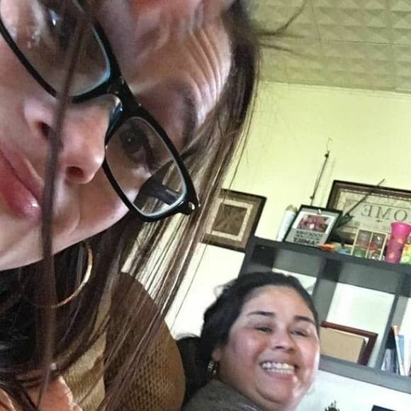 Profile Picture of Carly Tate (@carlytate15) on Poshmark